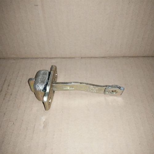 奇瑞开瑞优翼前车门限位器A18Y