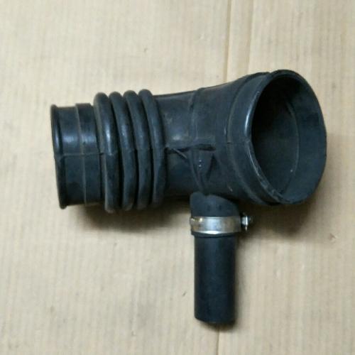 奇瑞瑞虎  进气软管T11YC
