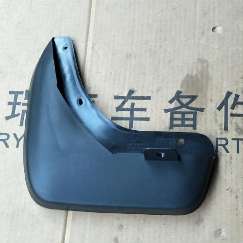 奇瑞瑞虎3左后挡泥皮T13Y