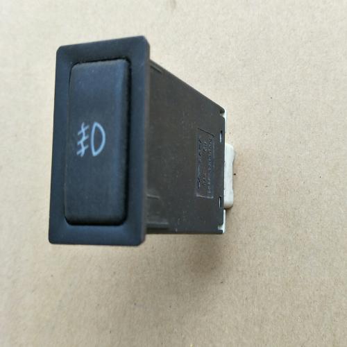 奇瑞瑞虎前后雾灯开关T11