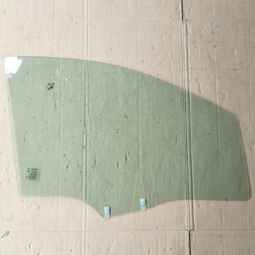 奇瑞A1右前门玻璃S12Y