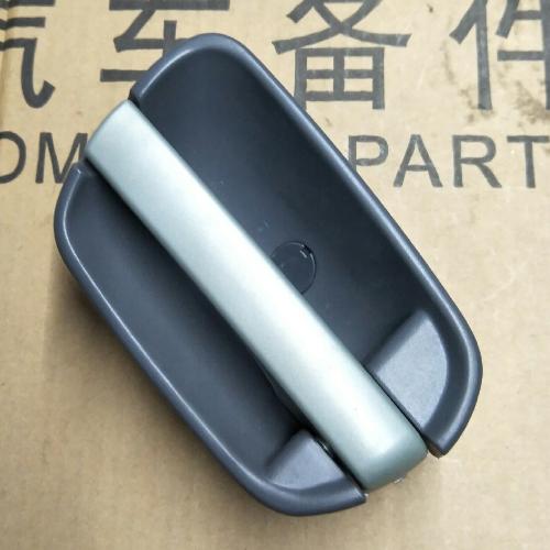 奇瑞A1右前门内扣手S12Y