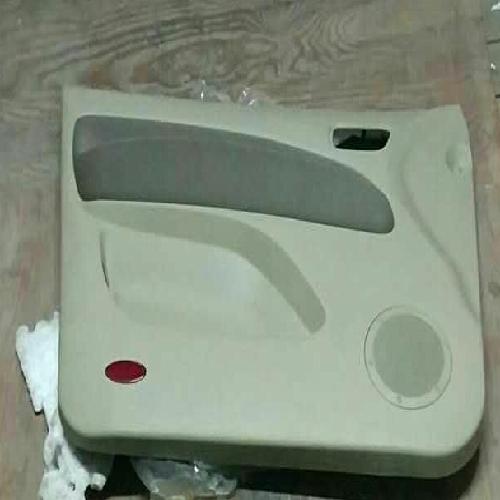 奇瑞瑞虎左右前后门内护板T11