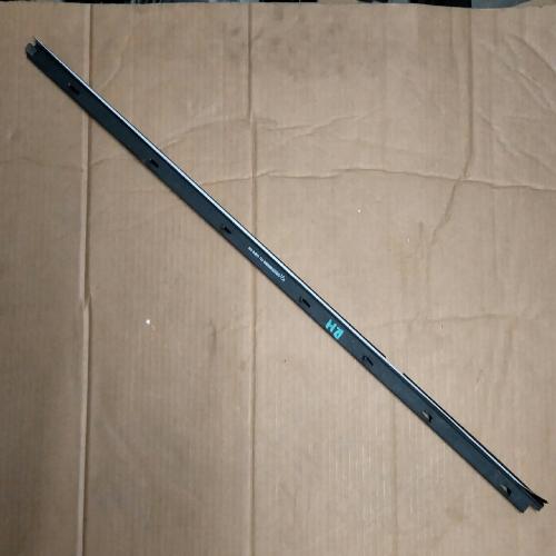 奇瑞瑞虎右后门内挡水T11Y