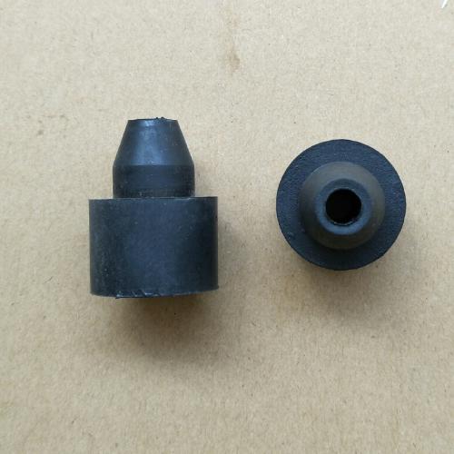 奇瑞瑞虎冷凝器橡胶垫T11下