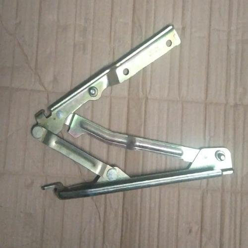 奇瑞A3三箱行李箱盖铰链