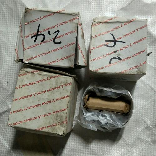 奇瑞三菱发动机活塞连销SL-4G64顶平