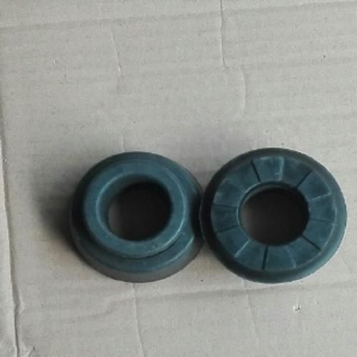 奇瑞QQ6旗云1A1M1X1优雅前减连接支架