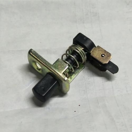 奇瑞风云左右前后门接触开关A11