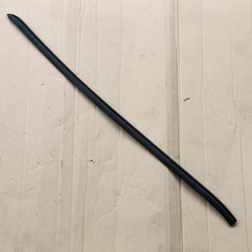 奇瑞G6左右前挡胶条G6
