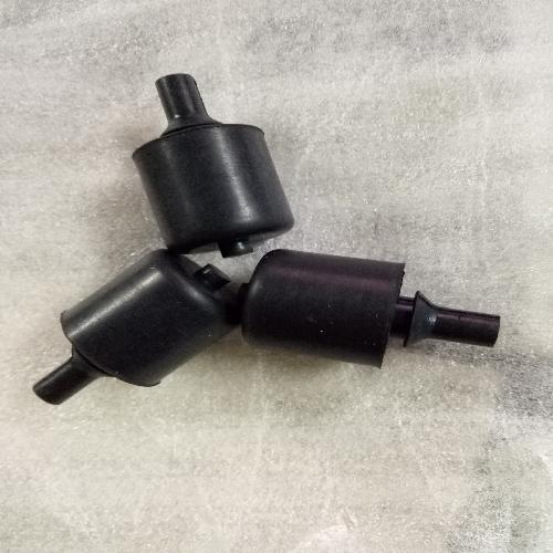 奇瑞艾瑞泽5行李箱盖铰链缓冲垫J60Y