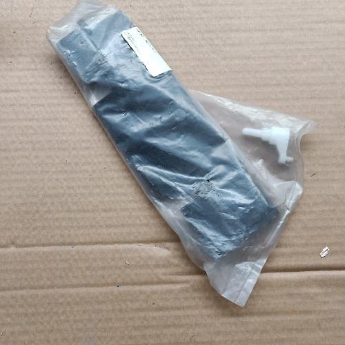 奇瑞瑞虎吹面风门T11Y