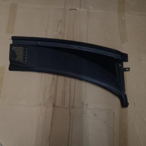 奇瑞威麟V5右前挡下装饰板V5