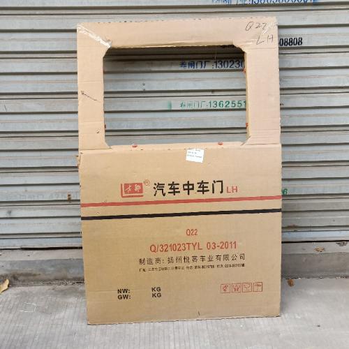 奇瑞优优左后滑门Q22-