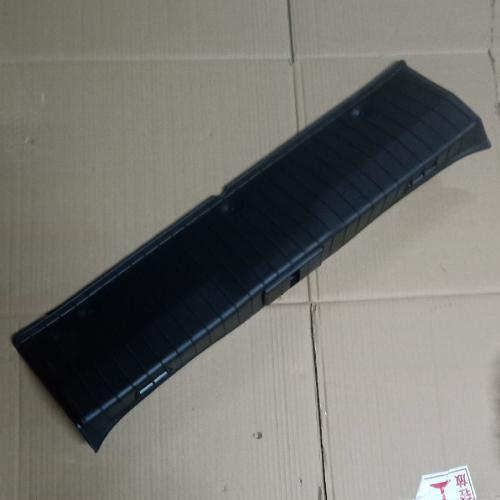 奇瑞A3行李箱后装饰板A3Y