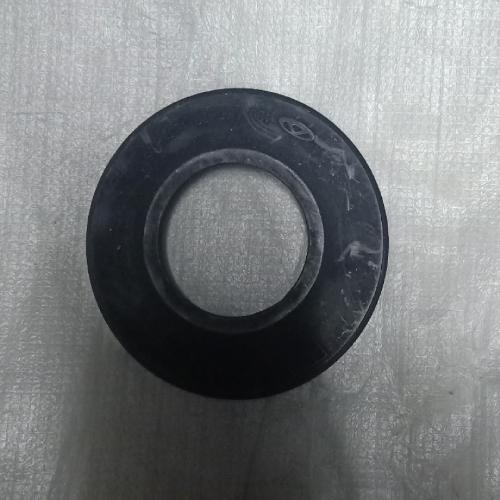奇瑞后减弹簧上软垫