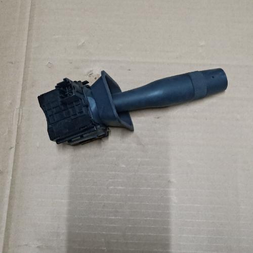 奇瑞G5G6雨刮组合开关G5Y