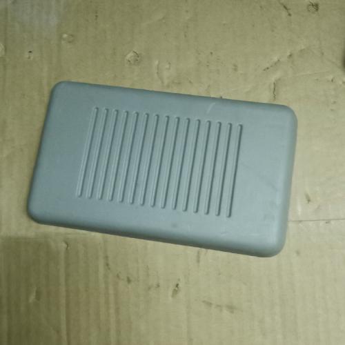 奇瑞开瑞优优后安全带堵盖Q22YL=R