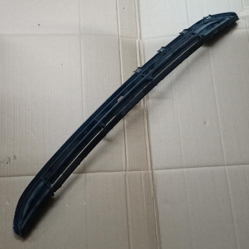 奇瑞瑞虎7前保中间进气格栅T15Y