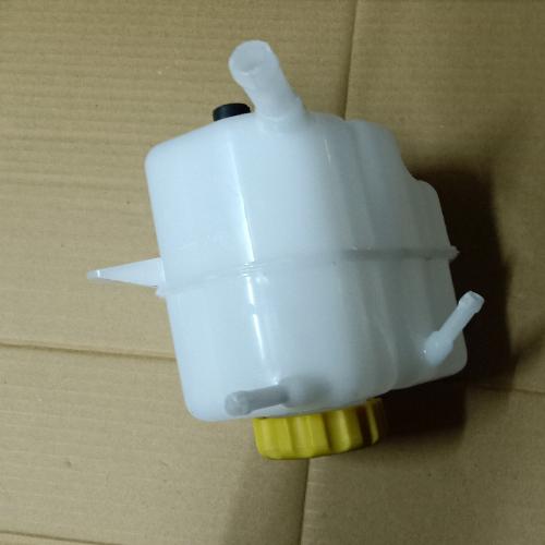 奇瑞X1/477发动机膨涨水壶X1