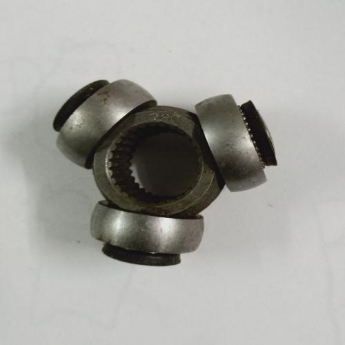 奇瑞瑞虎三销节叉T11内24齿A5B11