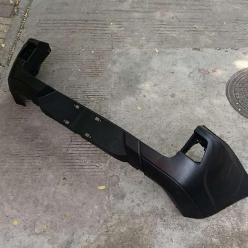 奇瑞瑞虎3后保险杠T13-