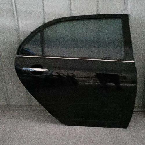 比亚迪F3右后车门F3拆黑