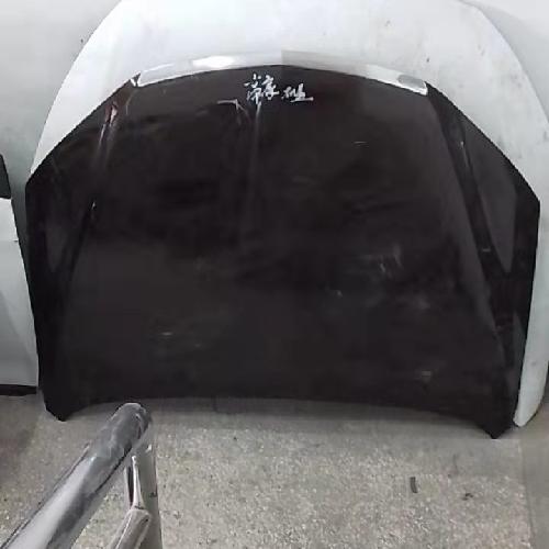 吉利帝豪前机盖DH棕色