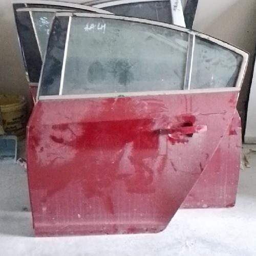 雪佛兰科鲁兹左后车门KLZ红拆