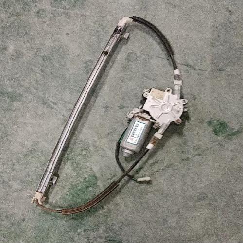 大众老捷达右后门电动升降器LJD
