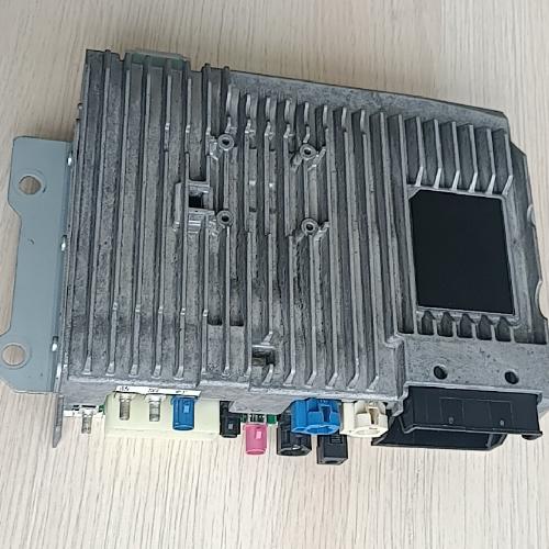 奇瑞瑞虎8及plus域控制器模块