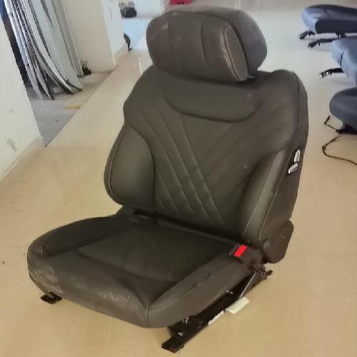 奇瑞瑞虎8p右前座椅T18PRO米色电动