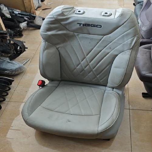 奇瑞瑞虎8pRO左前座椅T18PRO米色